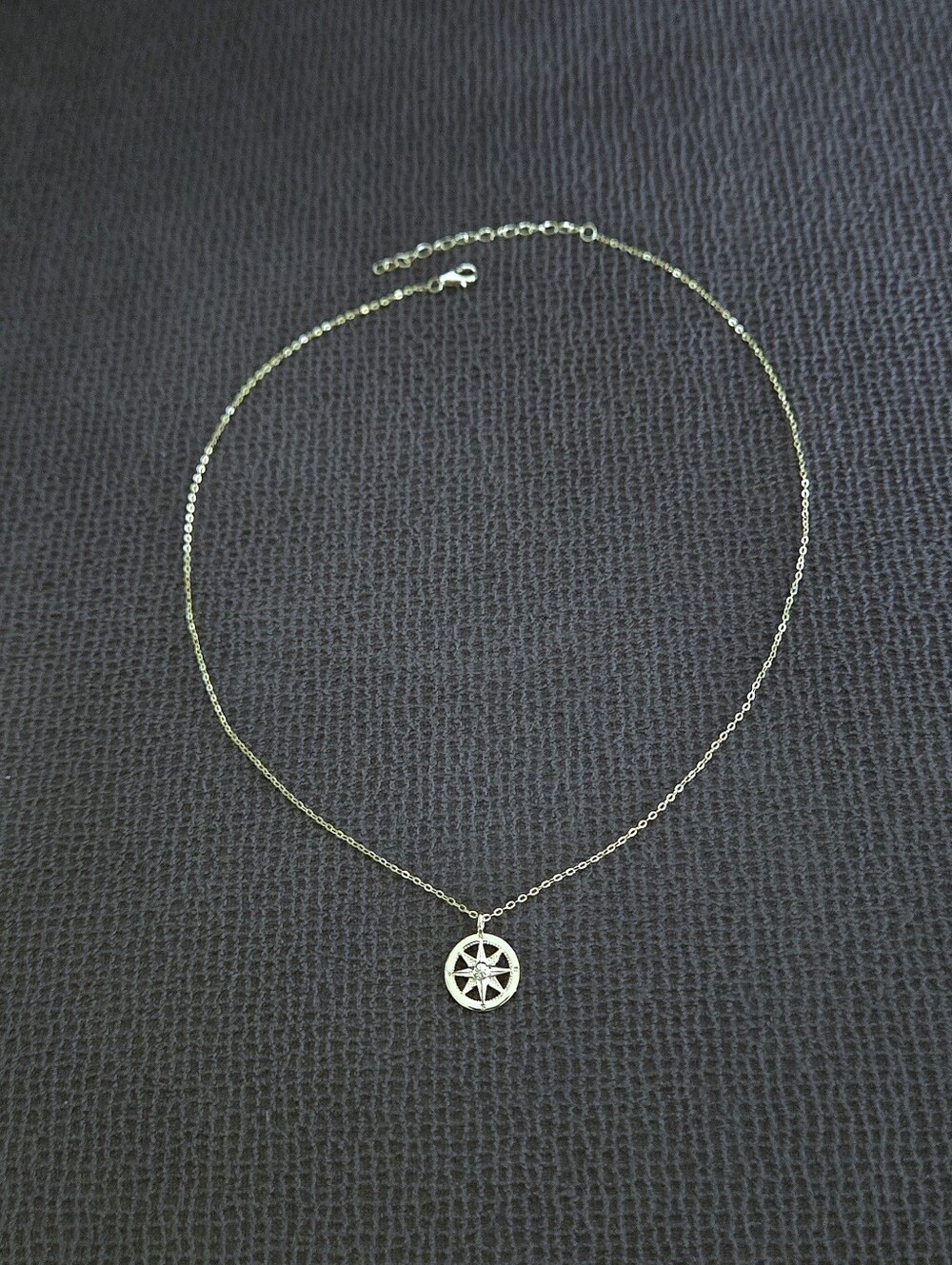 inspired by you "Journey" Compass🧭 Pendant Necklace - NIB - Picture 3 of 16